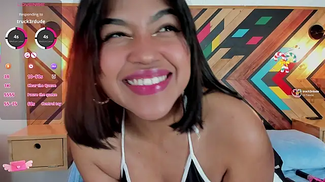 NaiirobiSwan online show from 11.08.25