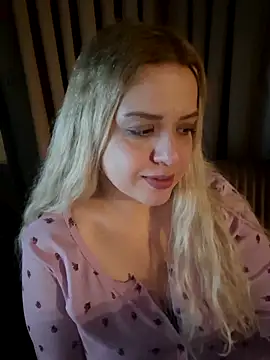 cansuozell online show from 03.22.26