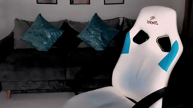 Rose Sweetiee online show from 12.18.25