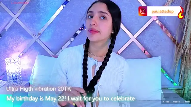 Snapshot of paulette_dupont chatting on 05.16.26 paulette dupont online show from 05.16.26