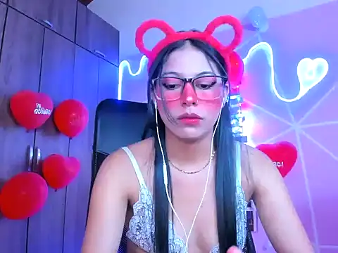  ALLYSON18  online show from 02.17.25