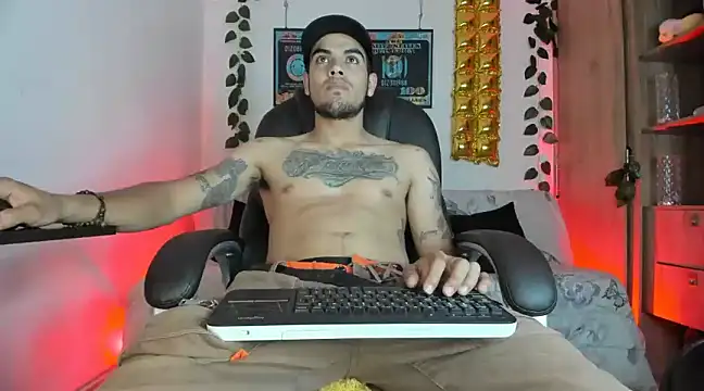 mikee scooth online show from 01.12.25