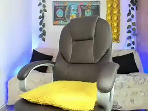 mikee scooth online show from 01.19.25