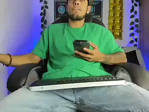 mikee scooth online show from 01.20.25