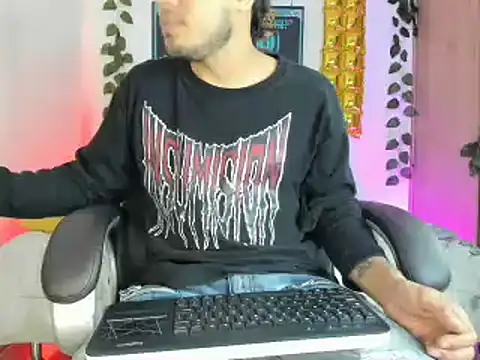 mikee scooth online show from 01.25.25