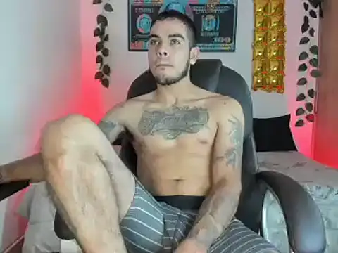 mikee scooth online show from 02.08.25