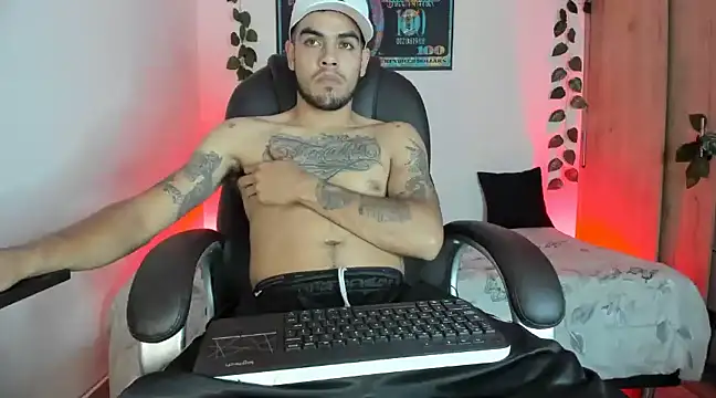 mikee scooth online show from 02.27.25