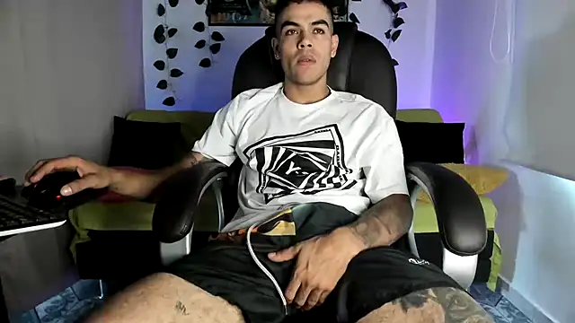 mikee scooth online show from 09.23.25