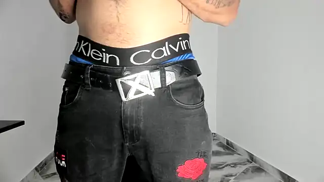 mikee scooth online show from 11.07.25