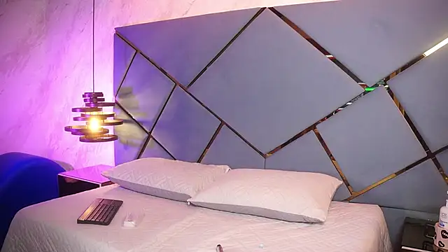 Snapshot of ammy_durand chatting on 02.16.26 ammy durand online show from 02.16.26