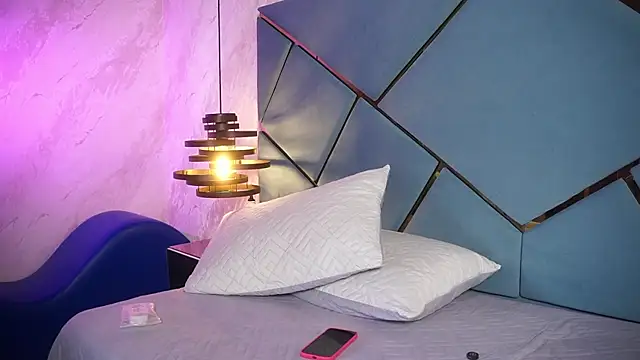 Snapshot of ammy_durand chatting on 02.25.26 ammy durand online show from 02.25.26