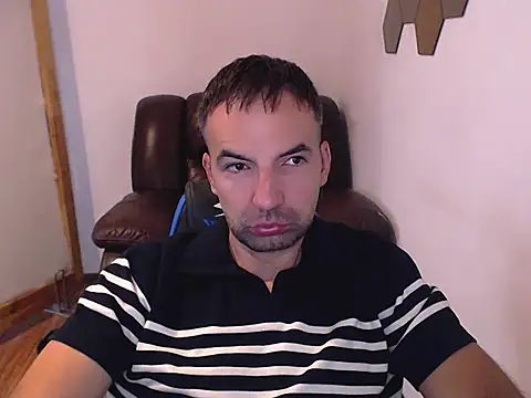 Leo 1617 online show from 09.14.25