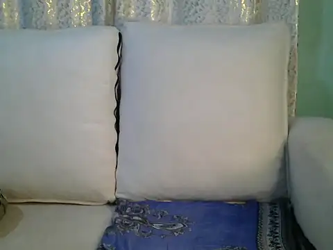 Snapshot of Caryyyl chatting on 11.16.25 Caryyyl online show from 11.16.25