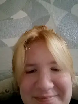 Snapshot of Java_fire chatting on 11.13.25 Java fire online show from 11.13.25