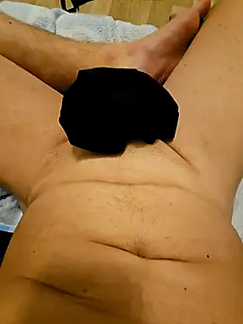 Snapshot of Moonbadboyss chatting on 03.24.26 Moonbadboyss online show from 03.24.26