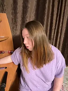 Blush Lolaa online show from 11.07.25