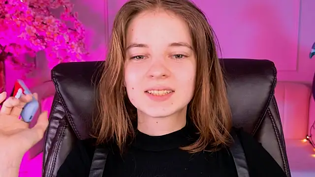 TinaDavil online show from 01.24.25