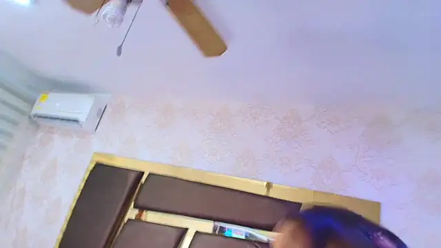 ZoehRoux online show from 02.01.25