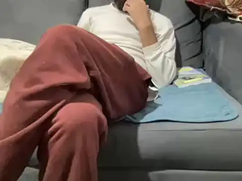 4small4inchlol online show from 12.23.24