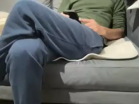 4small4inchlol online show from 03.11.25