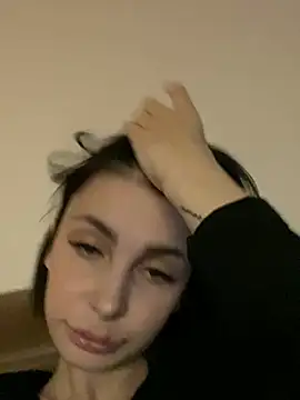 Snapshot of SandraCarter chatting on 12.27.24 SandraCarter online show from 12.27.24