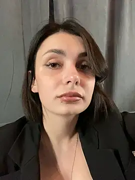 Snapshot of SandraCarter chatting on 12.29.24 SandraCarter online show from 12.29.24