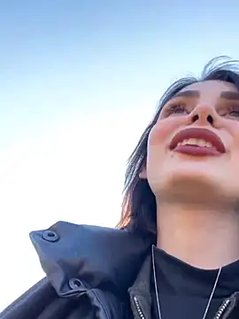 Snapshot of SandraCarter chatting on 01.25.25 SandraCarter online show from 01.25.25