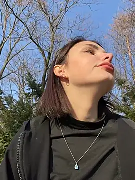 Snapshot of SandraCarter chatting on 02.13.25 SandraCarter online show from 02.13.25