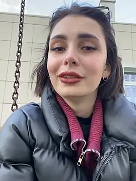 Snapshot of SandraCarter chatting on 02.15.25 SandraCarter online show from 02.15.25