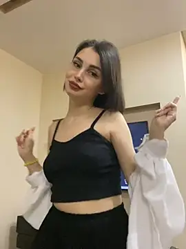 Snapshot of SandraCarter chatting on 02.20.25 SandraCarter online show from 02.20.25