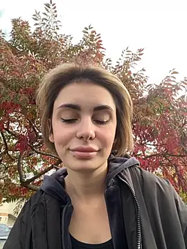 Snapshot of SandraCarter chatting on 10.13.25 SandraCarter online show from 10.13.25