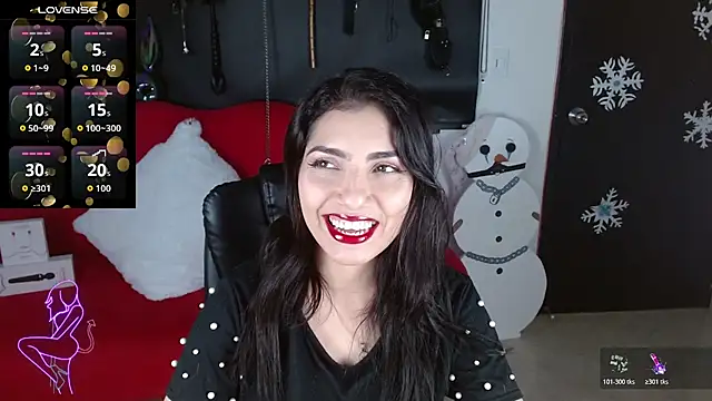 Carolaine69  online show from 12.03.25