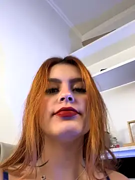 Snapshot of Isa_smeraldy chatting on 11.19.25 Isa smeraldy online show from 11.19.25