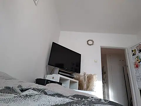 Snapshot of brbrrbrbrb chatting on 02.23.26 brbrrbrbrb online show from 02.23.26