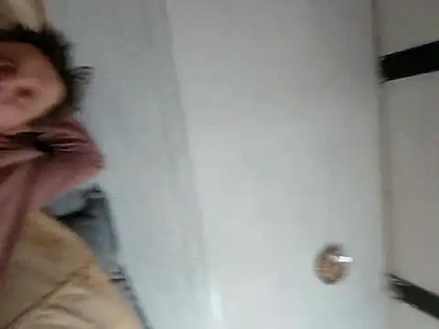 Snapshot of brbrrbrbrb chatting on 03.22.26 brbrrbrbrb online show from 03.22.26