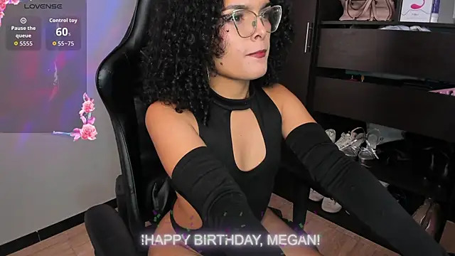 MeganDaviees online show from 01.07.26