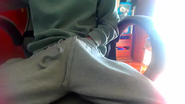 Snapshot of ruben1223 chatting on 03.26.26 ruben1223 online show from 03.26.26