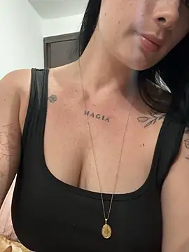 Snapshot of Libia_James chatting on 03.17.26 Libia James online show from 03.17.26