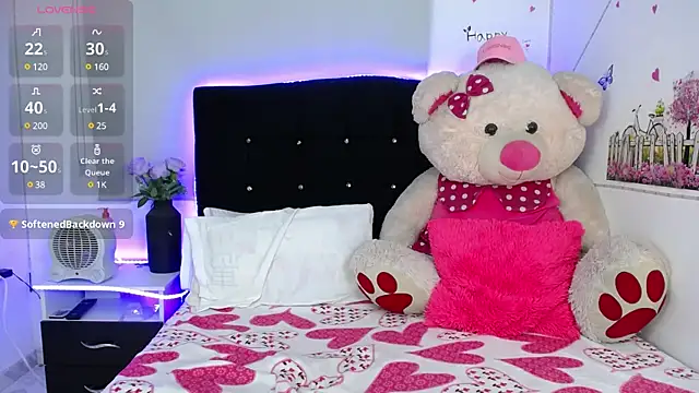 Snapshot of Daiyan_Collins chatting on 12.04.24 Daiyan Collins online show from 12.04.24