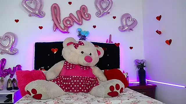 Snapshot of Daiyan_Collins chatting on 03.18.25 Daiyan Collins online show from 03.18.25