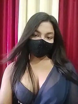 Snapshot of Myra-sen chatting on 05.24.26 Myra-sen online show from 05.24.26