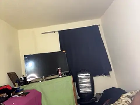 Snapshot of GaaTto chatting on 11.28.25 GaaTto online show from 11.28.25