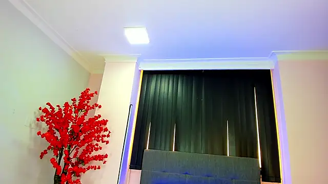 Snapshot of rachel_mendoza chatting on 09.10.25 rachel mendoza online show from 09.10.25