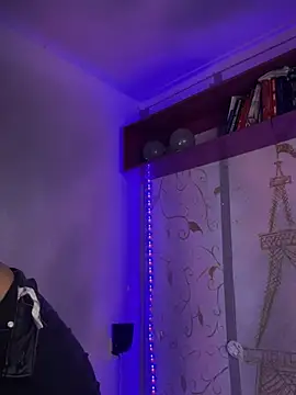 Snapshot of meganthompsonn22 chatting on 01.29.25 meganthompsonn22 online show from 01.29.25