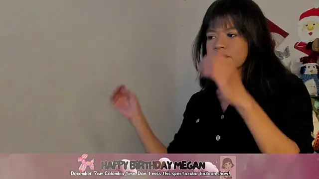 Snapshot of meganthompsonn22 chatting on 12.04.25 meganthompsonn22 online show from 12.04.25