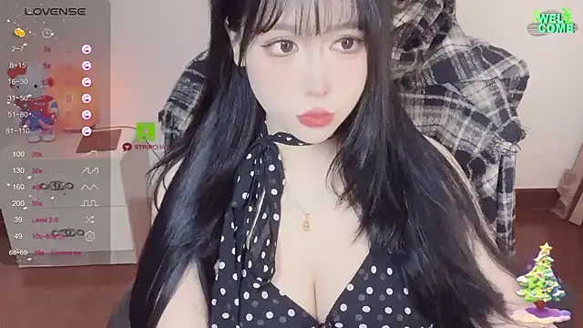 Naixue-520 online show from 02.11.25