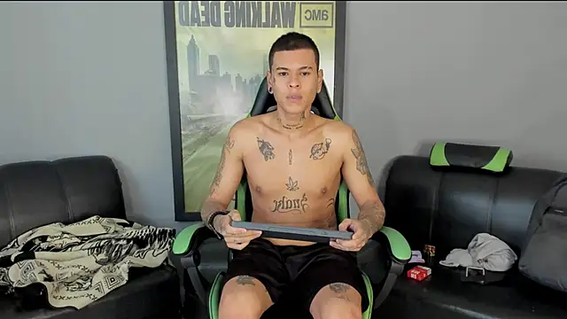 jamesinked  online show from 01.04.25