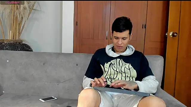 jamesinked  online show from 10.28.25