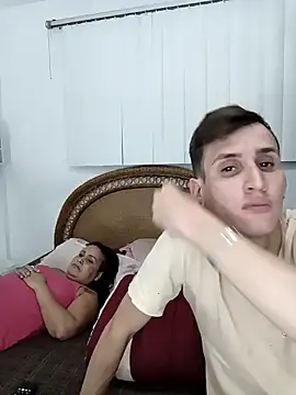 Milfvalesk online show from 02.19.26