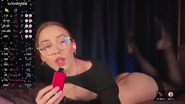 Avril Pearly  online show from 02.07.25